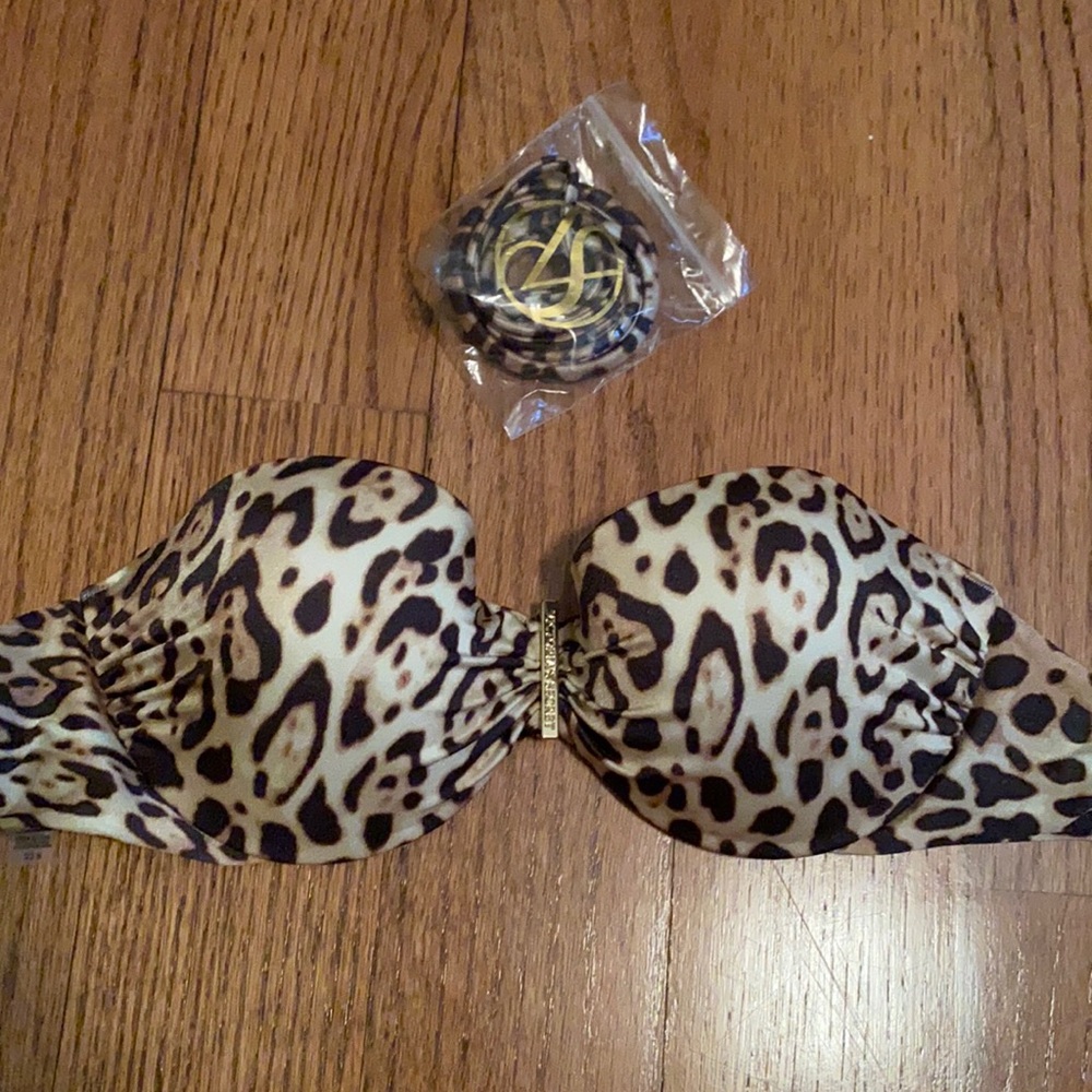 Victoria Secret leopard swimsuit top
